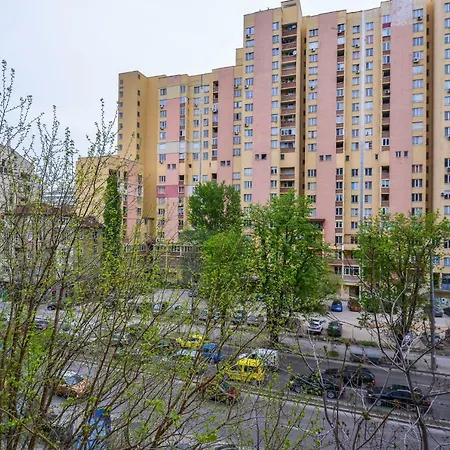 Comfortable One Bedroom In A Lively Area | Zona B5 | Russian Square Apartment Sofia